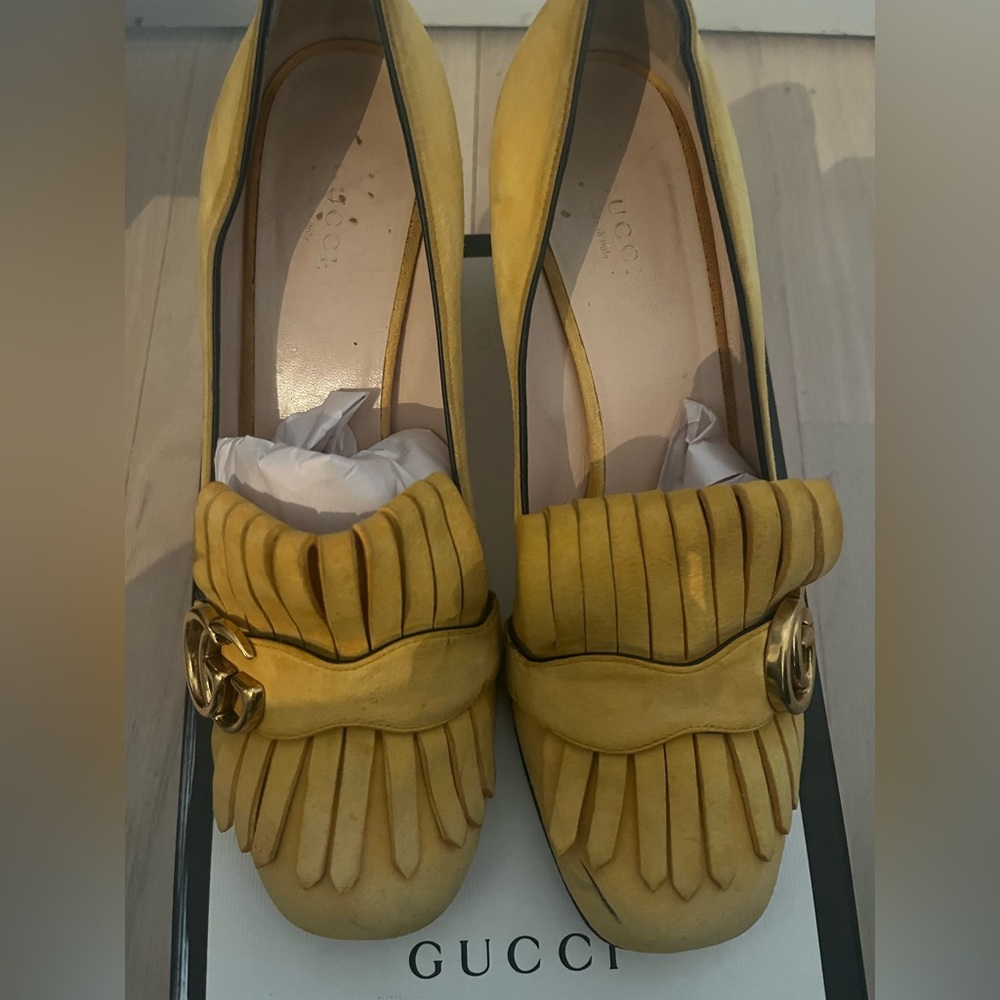 Gucci shoes size 39.5